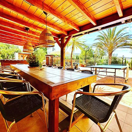 Villa Cortijo El Alcornocal à Málaga Extérieur photo